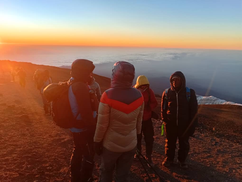 mount kilimanjaro weather by month