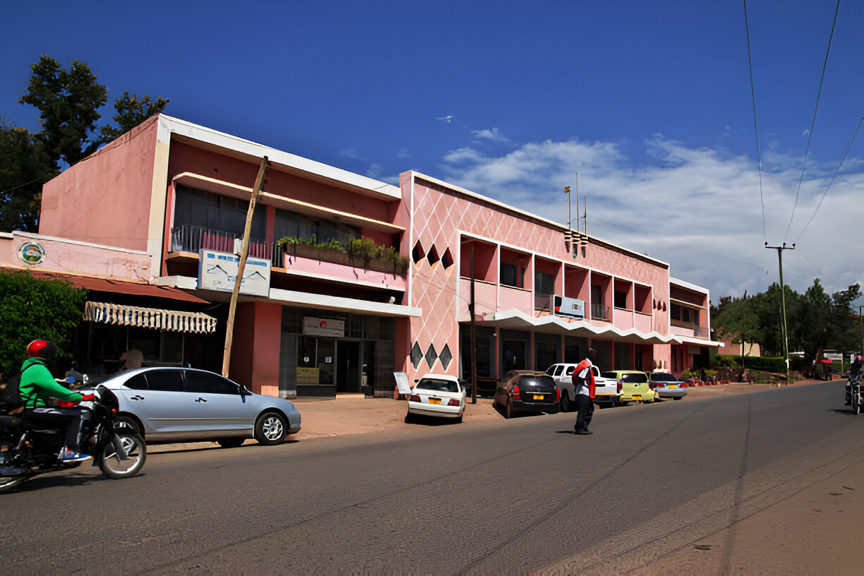 Route Acclimatization for First-Time Climbers